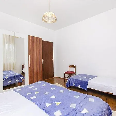 Romeo Apartment